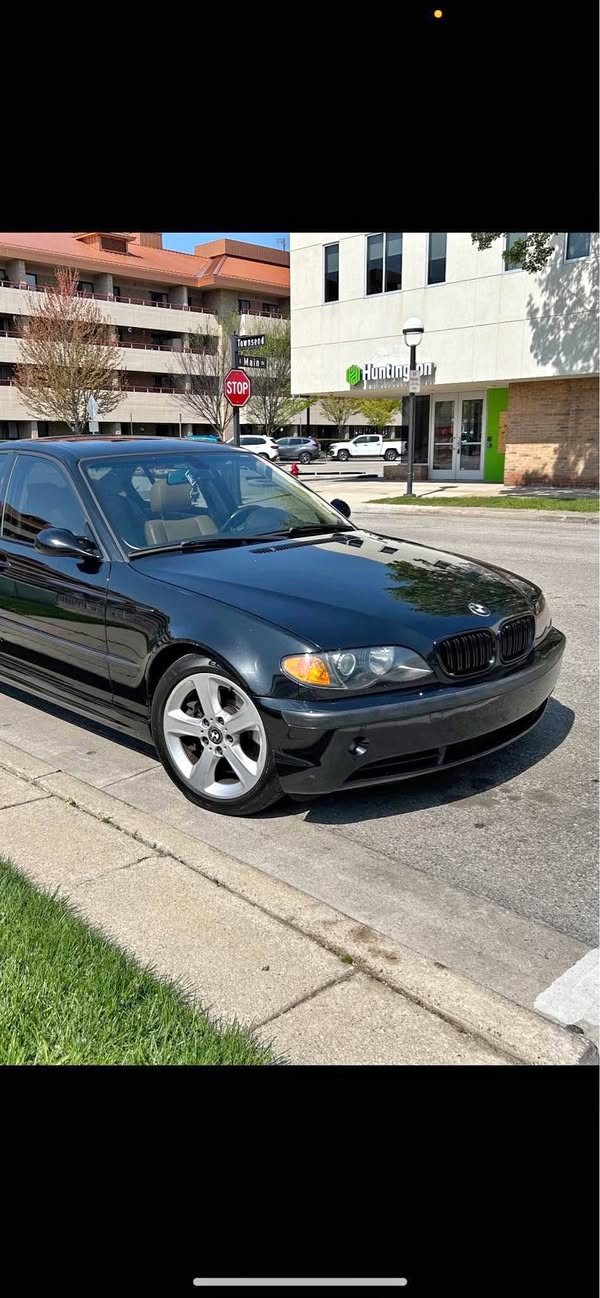 2004 BMW 3 Series - 330i Sedan 4D