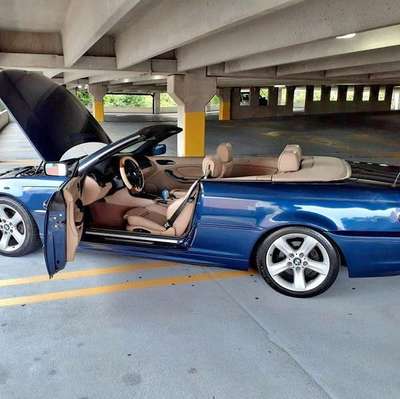 2004 BMW 3 Series 325Ci Convertible 2D