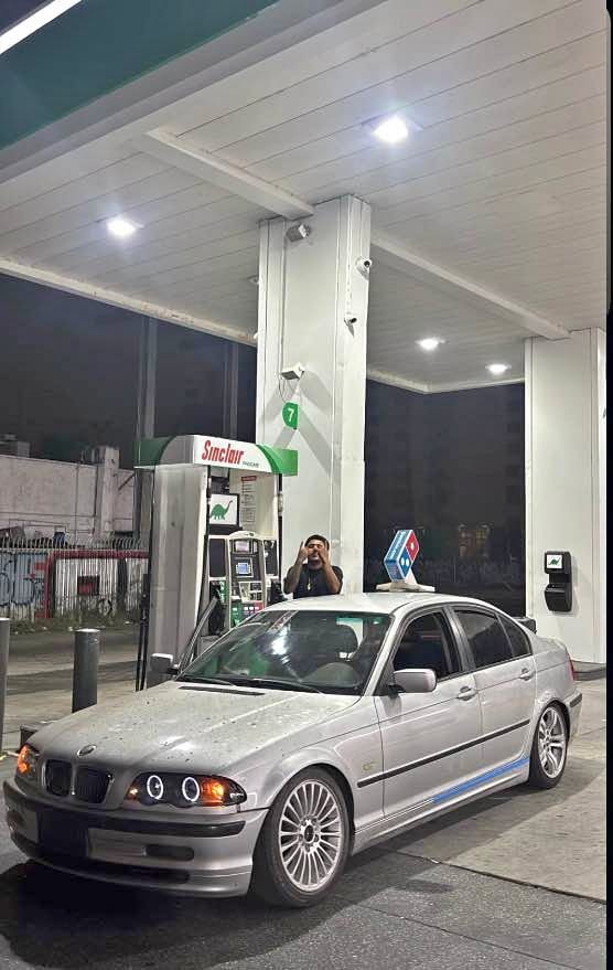 2001 BMW 3 Series - 325i Sedan 4D