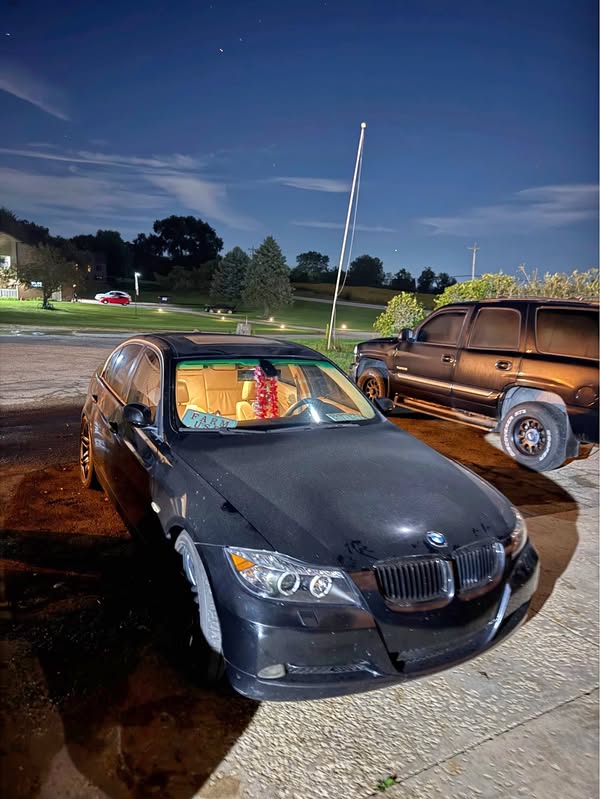 2006 BMW 3 Series - 330xi AWD Sedan 4D