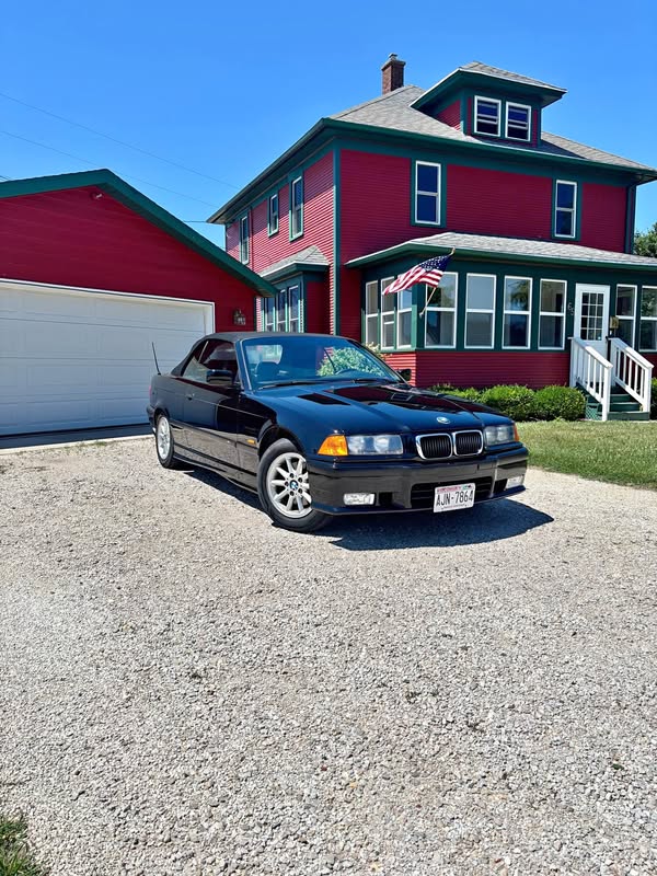 1999 BMW 3 Series - 328i Convertible 2D
