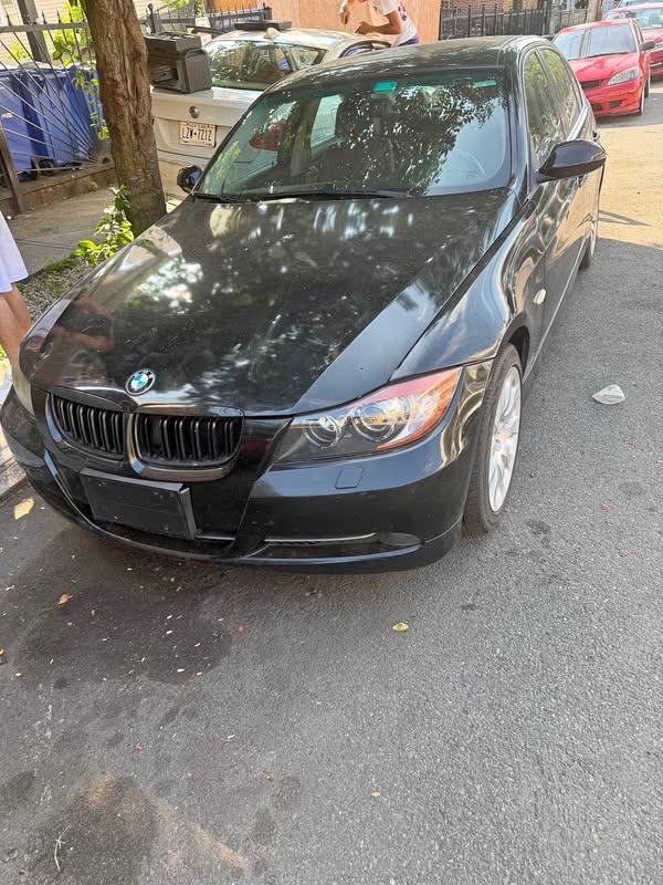 2006 BMW 3 Series - 330i Sedan 4D