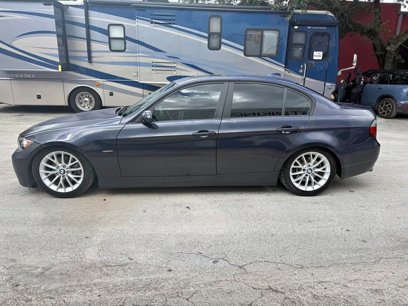 2006 BMW 3 Series - 325i Sedan 4D