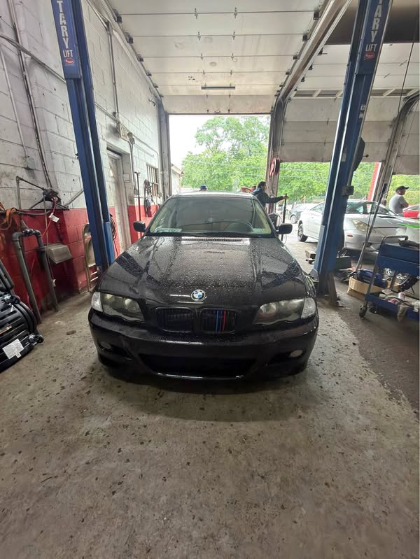 1999 BMW 3 Series - 323i Sedan 4D