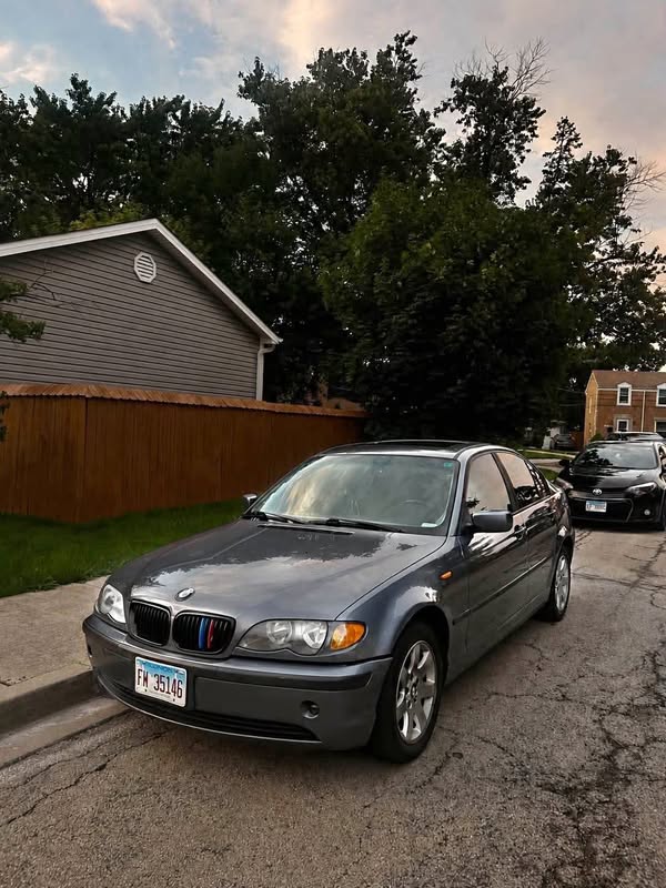 2002 BMW 3 Series - 325i Sedan 4D
