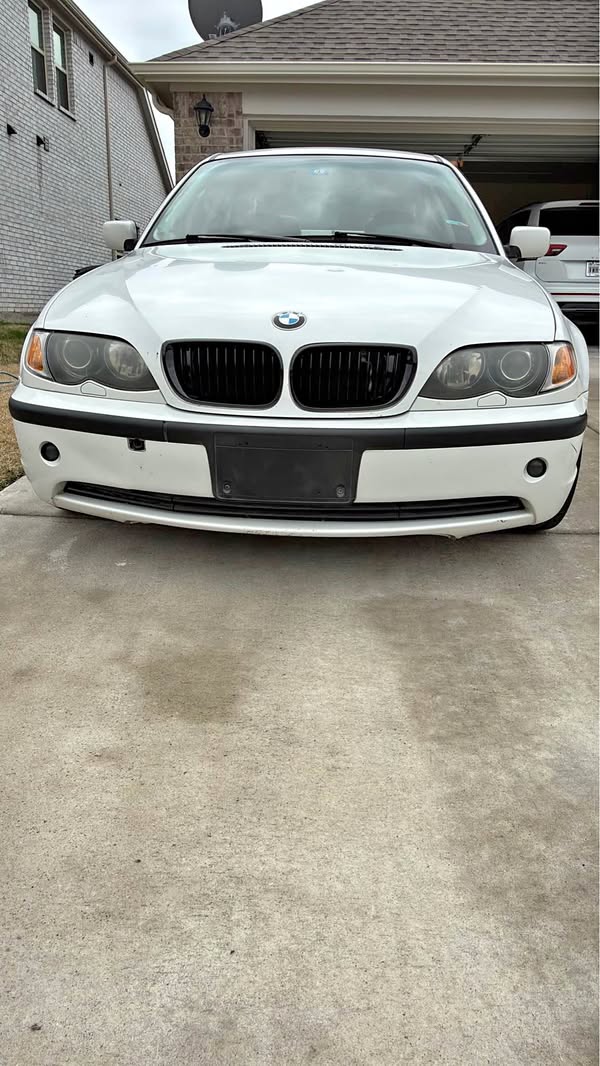 2002 BMW 3 Series - 325i Sedan 4D