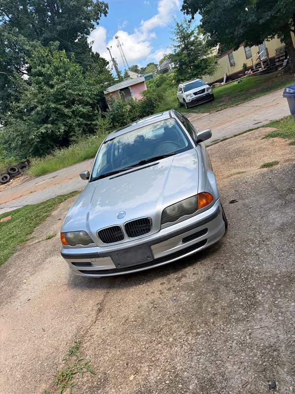 1999 BMW 3 Series - 323i Sedan 4D