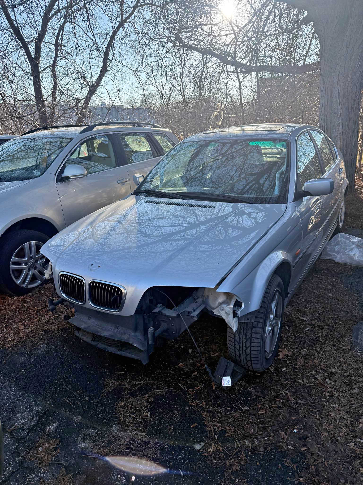 2001 BMW 3 Series - 330i Sedan 4D