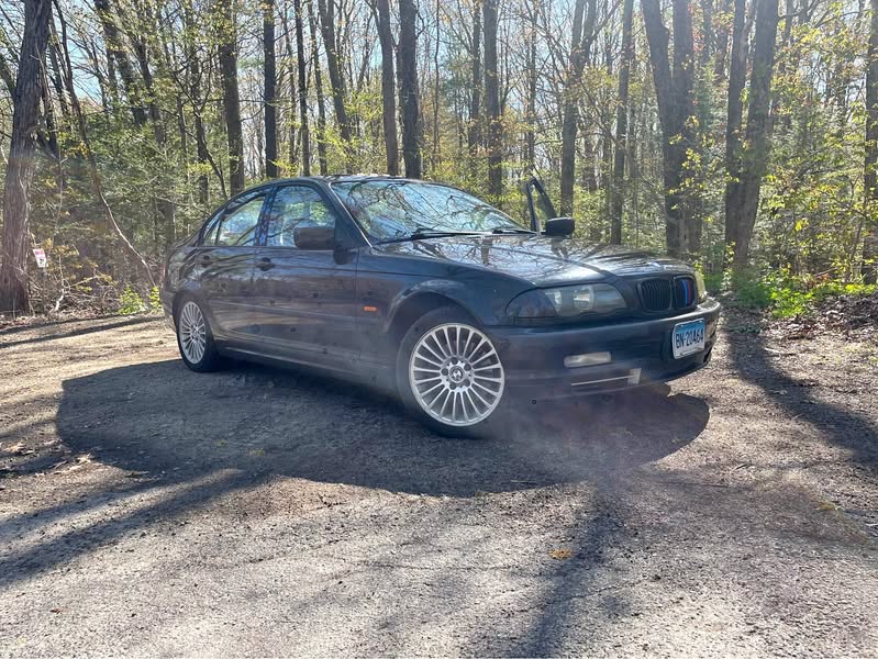 2001 BMW 3 Series - 325xi AWD Sedan 4D