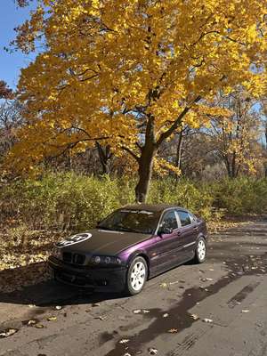 1999 BMW 3 Series - 323i Sedan 4D