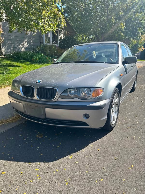 2004 BMW 3 Series - 325i Sedan 4D