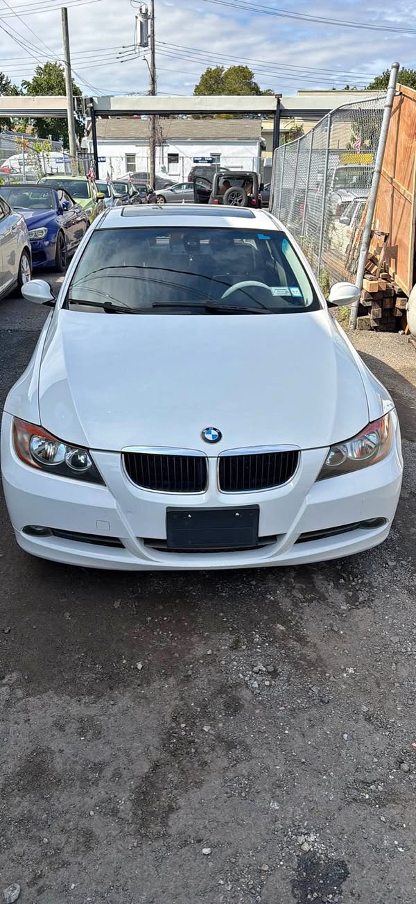 2006 BMW 3 Series - 325i Sedan 4D