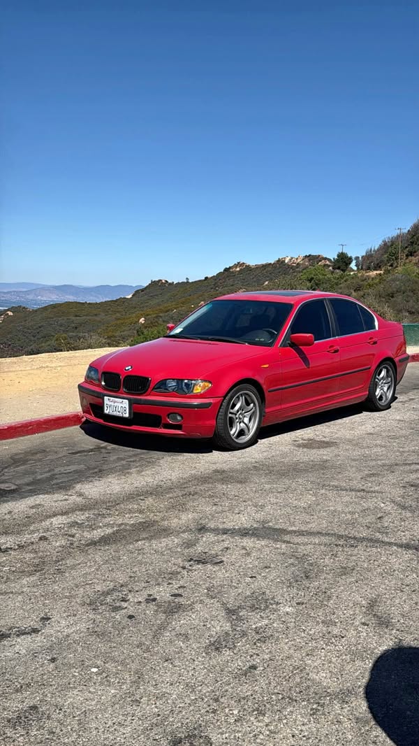 2005 BMW 3 Series - 330i Sedan 4D