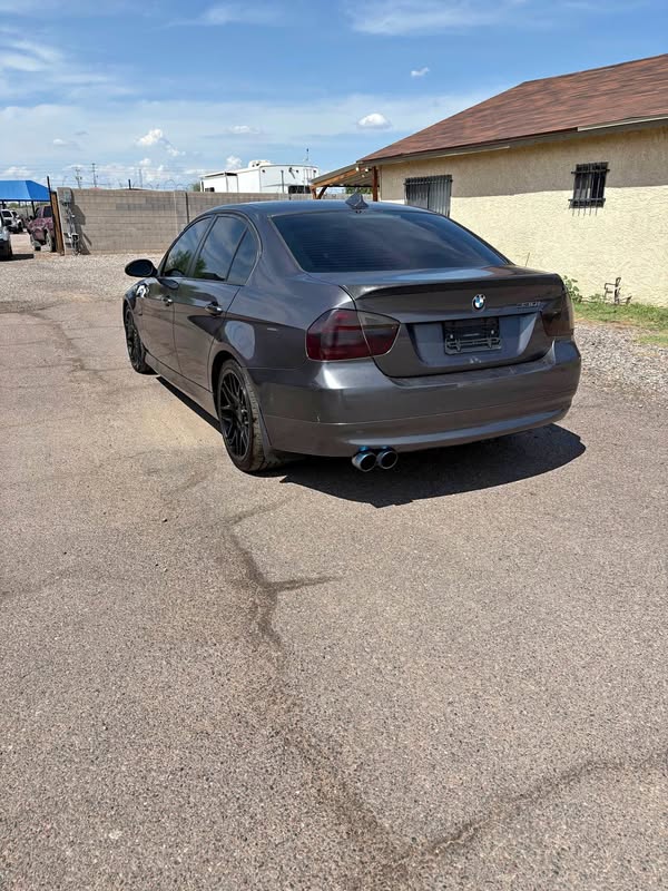 2006 BMW 3 Series - 330i Sedan 4D
