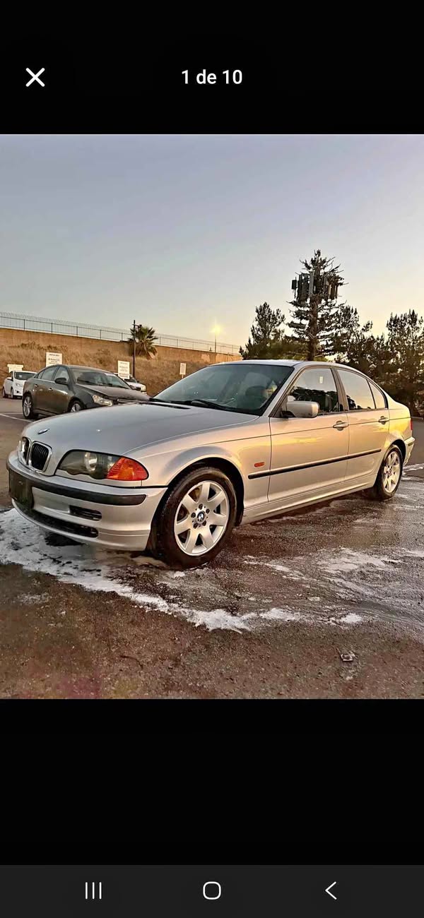 2001 BMW 3 Series - 325i Sedan 4D