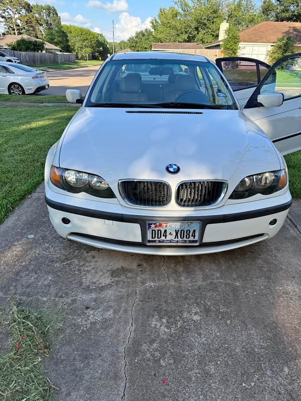 2002 BMW 3 Series - 325i Sedan 4D