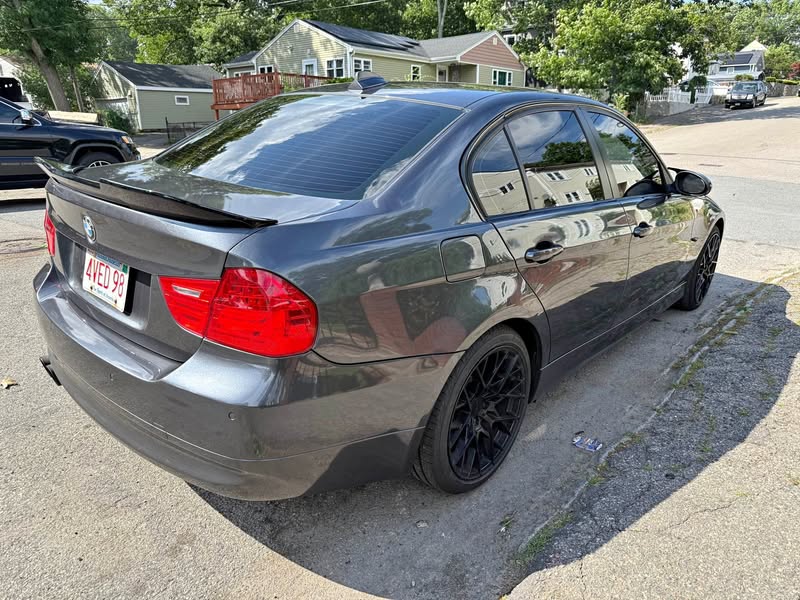 2006 BMW 3 Series - 330i xDrive Sedan 4D