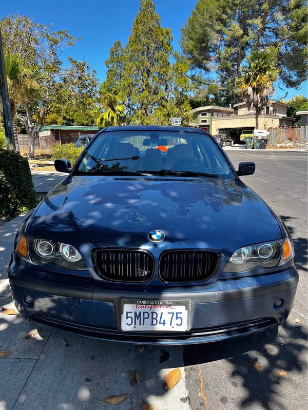 2005 BMW 3 Series - 325i Sedan 4D