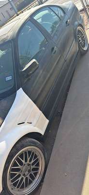 1999 BMW 3 Series - 323i Sedan 4D