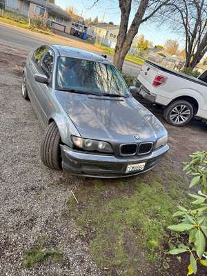 2003 BMW 3 Series - 325i Sedan 4D
