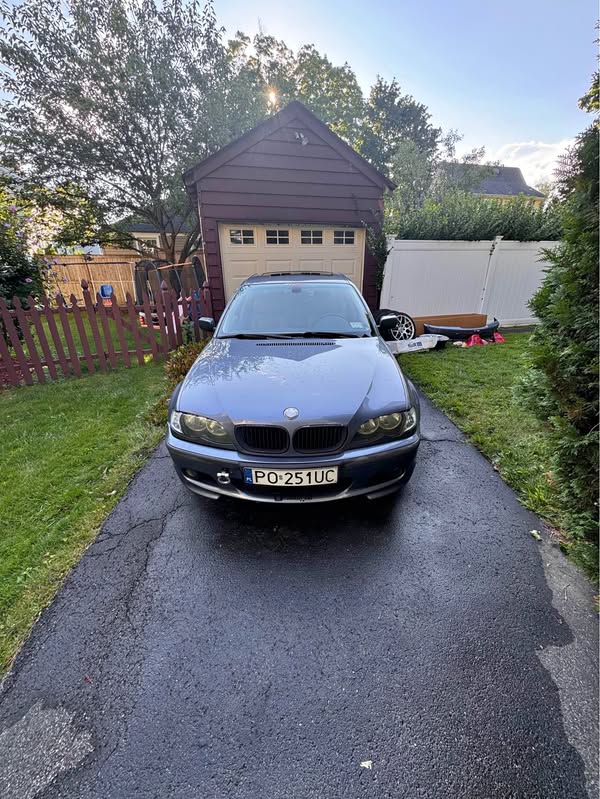 2003 BMW 3 Series - 330i xDrive Sedan 4D