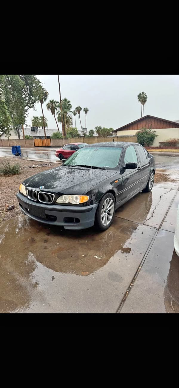 2005 BMW 3 Series - 325i Sedan 4D