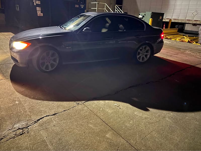 2006 BMW 3 Series - 330i Sedan 4D