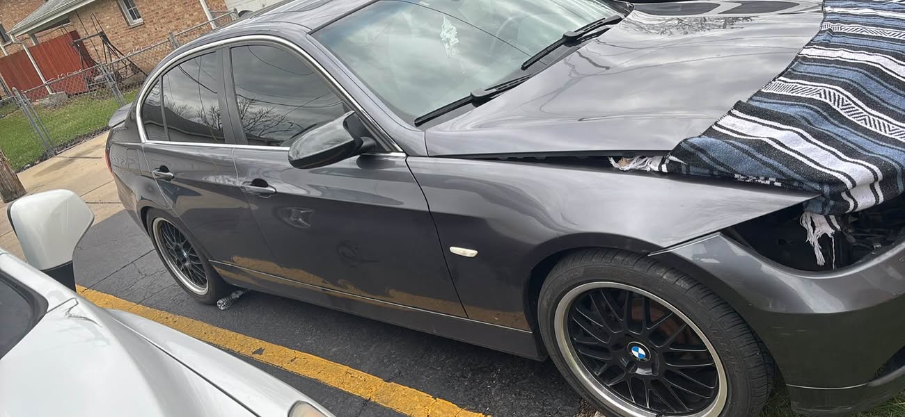 2006 BMW 3 Series - 330i Sedan 4D