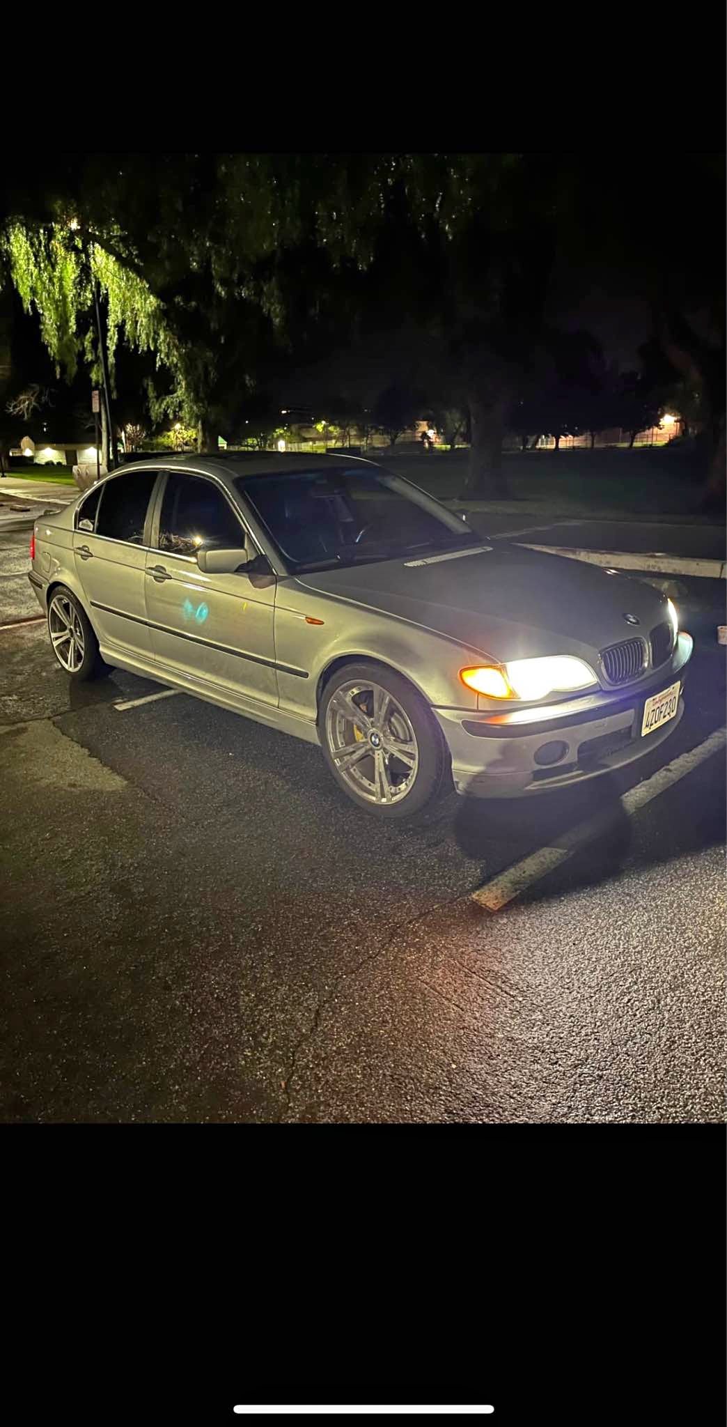 2002 BMW 3 Series - 330i Sedan 4D