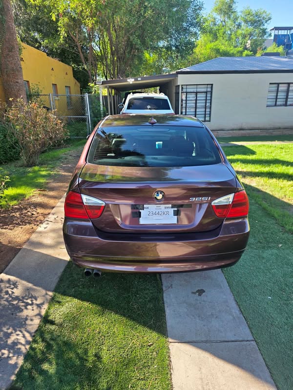 2006 BMW 3 Series - 325i Sedan 4D