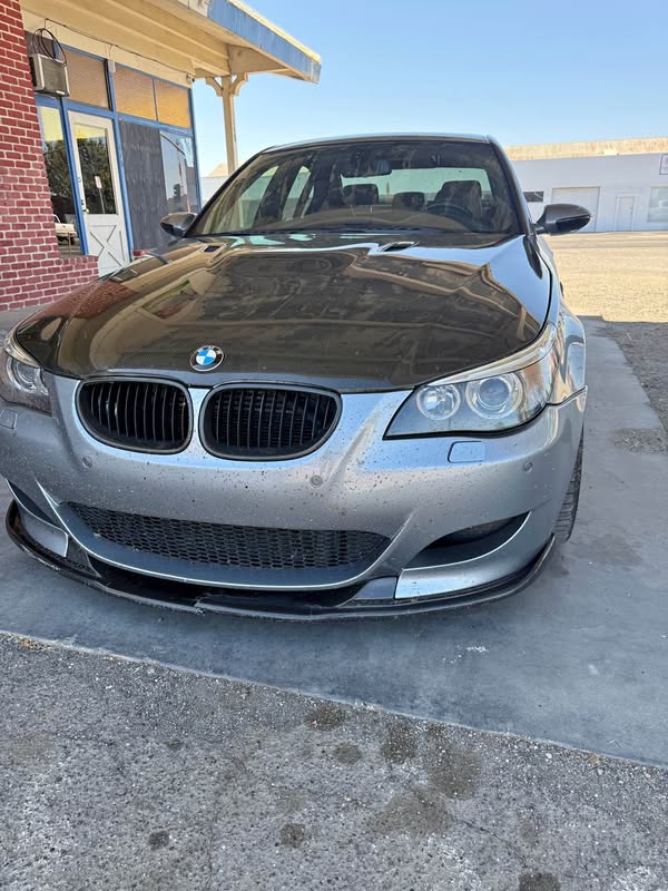 2006 BMW M5 - Sedan 4D
