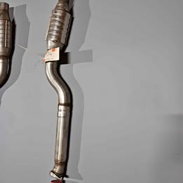2006-2010 bmw m5 headers and secondary pipes. Brand new from bmw