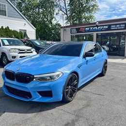 2006 BMW M5 - Sedan 4D