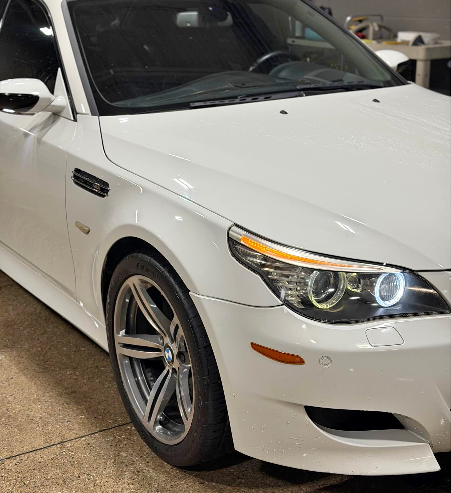 2008 BMW M5 - Sedan 4D