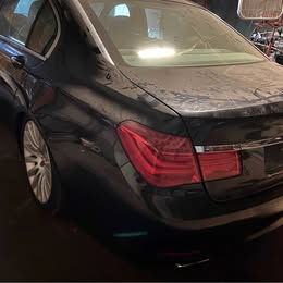 2008 BMW M5 - Sedan 4D