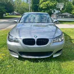 2006 BMW M5 - Sedan 4D