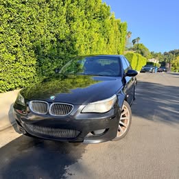 2010 BMW M5 E60 V10