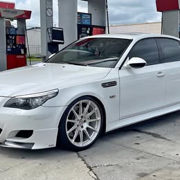 2010 BMW M5