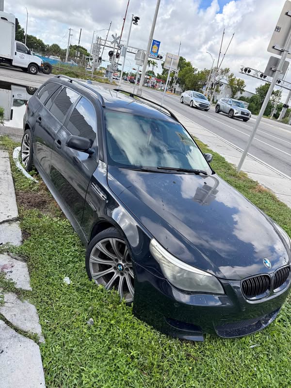 2008 BMW 5 Series - 535i xDrive Sport Wagon 4D
