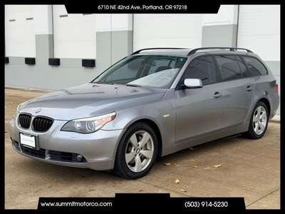 2007 BMW 5-Series 530xi Wagon 4D