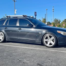 2006 BMW 5 Series - 530xi Wagon 4D