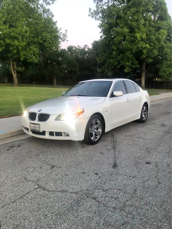 2004 BMW 5 Series - 530i Sedan 4D