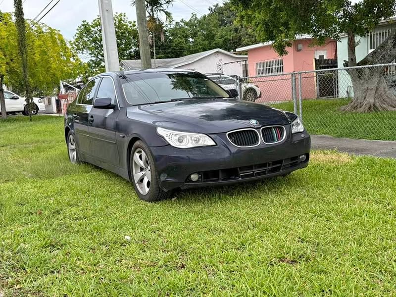 2005 BMW 5 Series - 530i Sedan 4D