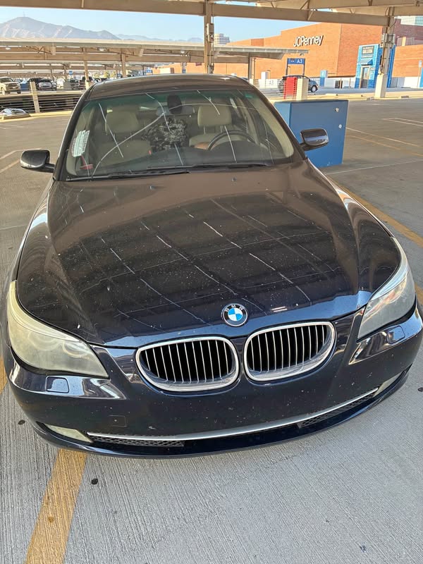 2010 BMW 5 Series - 528i Sedan 4D