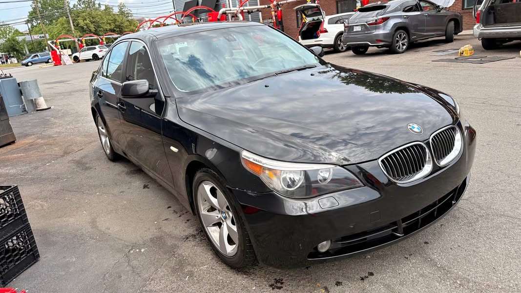 2007 BMW 5 Series - 525i Sedan 4D