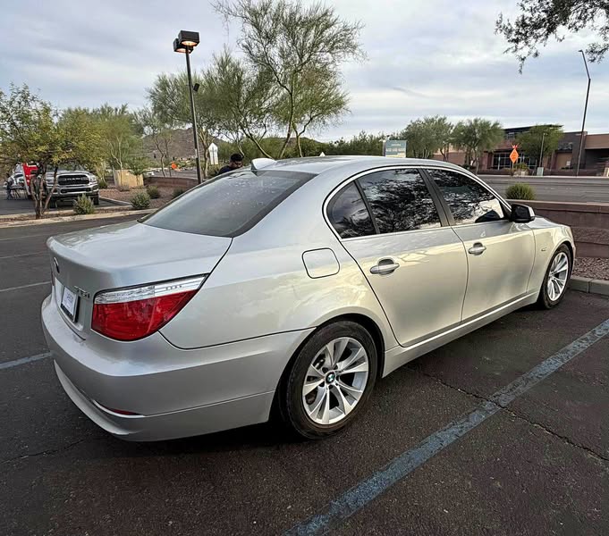 2010 BMW 5 Series - 535i Sedan 4D