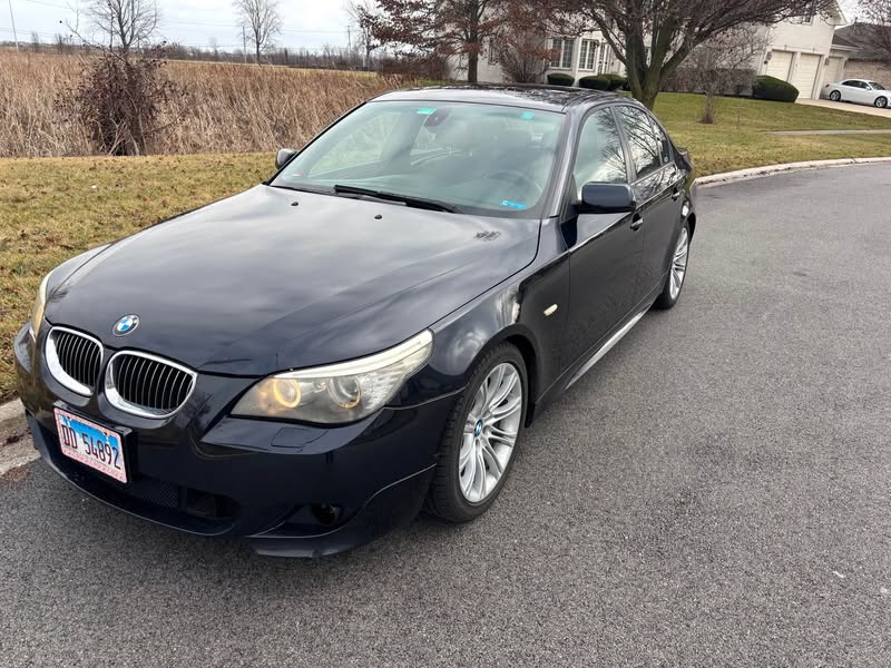 2010 BMW 5 Series - 528i Sedan 4D