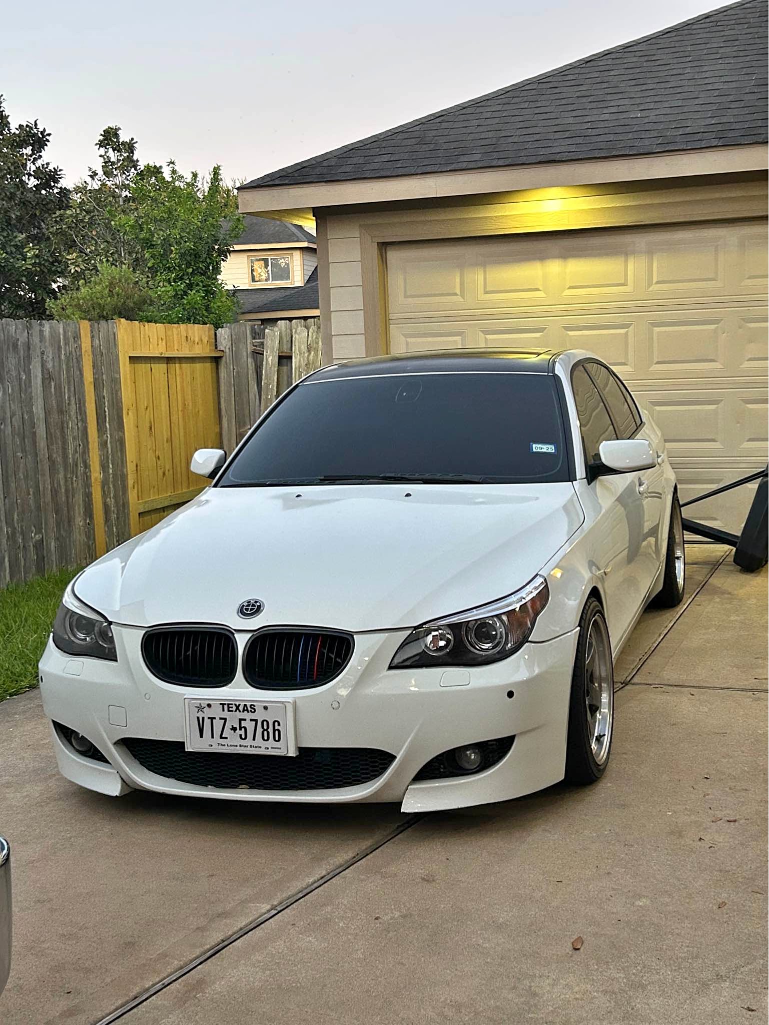 2007 BMW 5 Series - 550i Sedan 4D