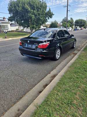 2010 BMW 5 Series - 535xi Sedan 4D