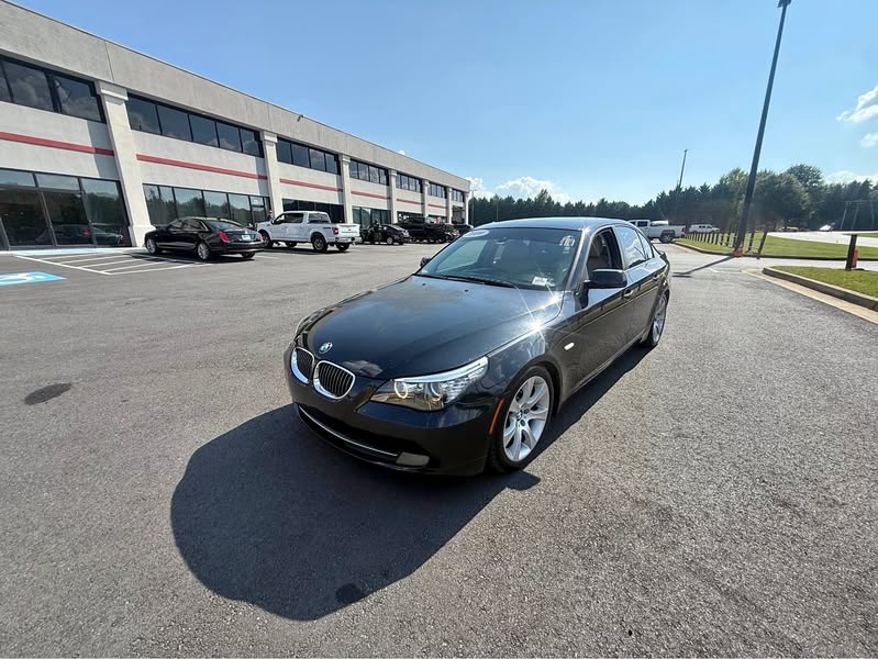 2010 BMW 5 Series - 535i Sedan 4D